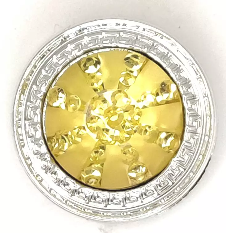 VALKOINEN KIMALLENAPPI METALLIREUNUKSELLA 17,5 MM - Helmi- ja strassinapit - 16140 - 1