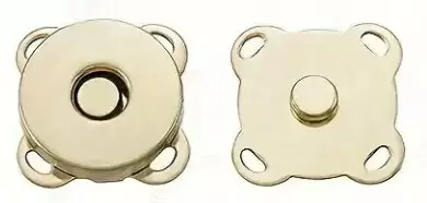 MAGNEETTIKIINNITIN OMMELTAVA ANTIIKKIKULTA 15 X15 MM - Laukku-ja kukkarotarvikkeet - 31995 - 1