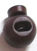 NYÖRINPÄÄ MUOVIA PYÖREÄ ISO VIININ PUNAINEN 18 MM - Nyöristopparit ja -päät - 30307 - 1